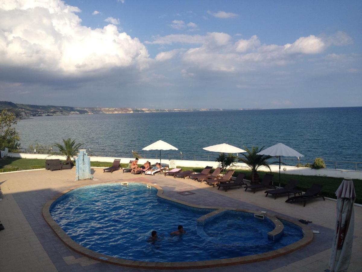 Privat Apartament Golf Coast Kavarna Exterior photo