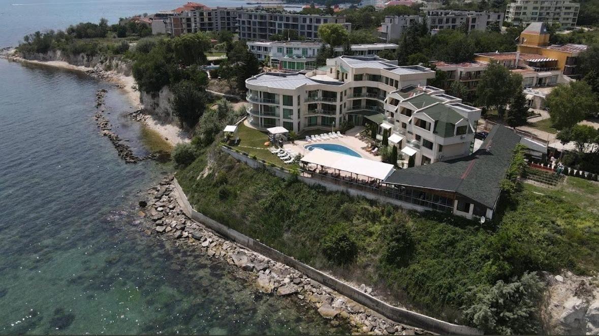 Privat Apartament Golf Coast Kavarna Exterior photo